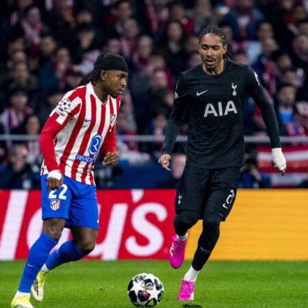 Can Lookman end his 6-game goal drought vs Spurs?