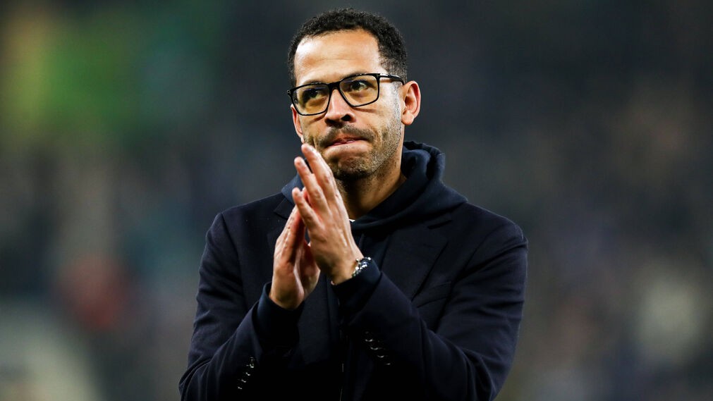 Chelsea battle for top-five life as United clash looms